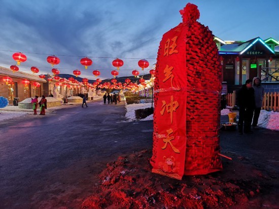 张家口，冰雪旅游季火热开启，运动魅力与旅游繁荣共生共舞